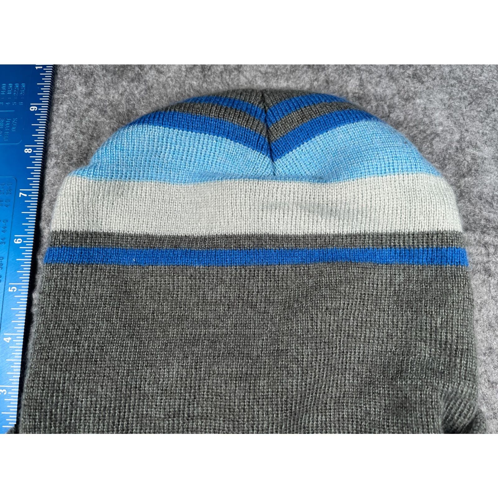 Vintage Harry Potter Beanie Hat Adult One Size Gray Blue Ravenclaw Embroidered Acrylic Knit Logo Ski Beanie Mens Size ONE SIZE - 3 Thumbnail