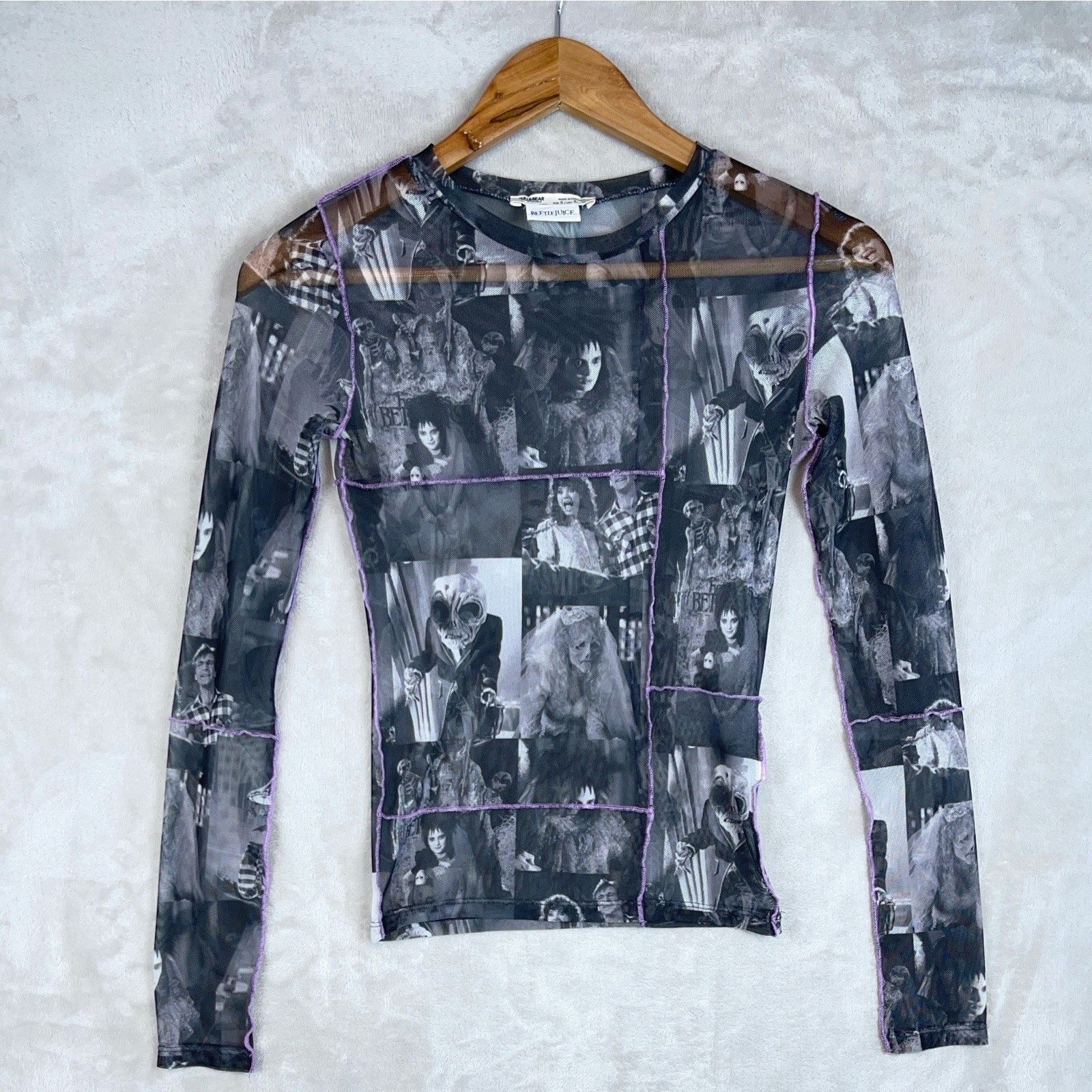 Pull & Bear Pull & Bear X Beetlejuice Semi Sheer Mesh Open Weave Top Sml Size S / US 4 / IT 40 - 1 Thumbnail