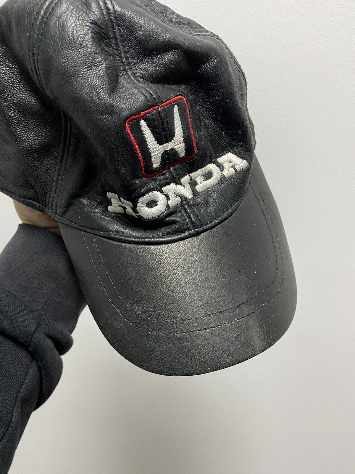 Honda × Vintage Honda leather Cap Vintage Racing big logo Size ONE SIZE - 8 Thumbnail