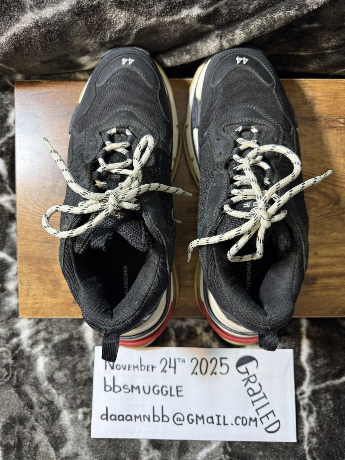 Balenciaga Balenciaga Triple S size44 first release Size US 11 / EU 44 - 8 Thumbnail