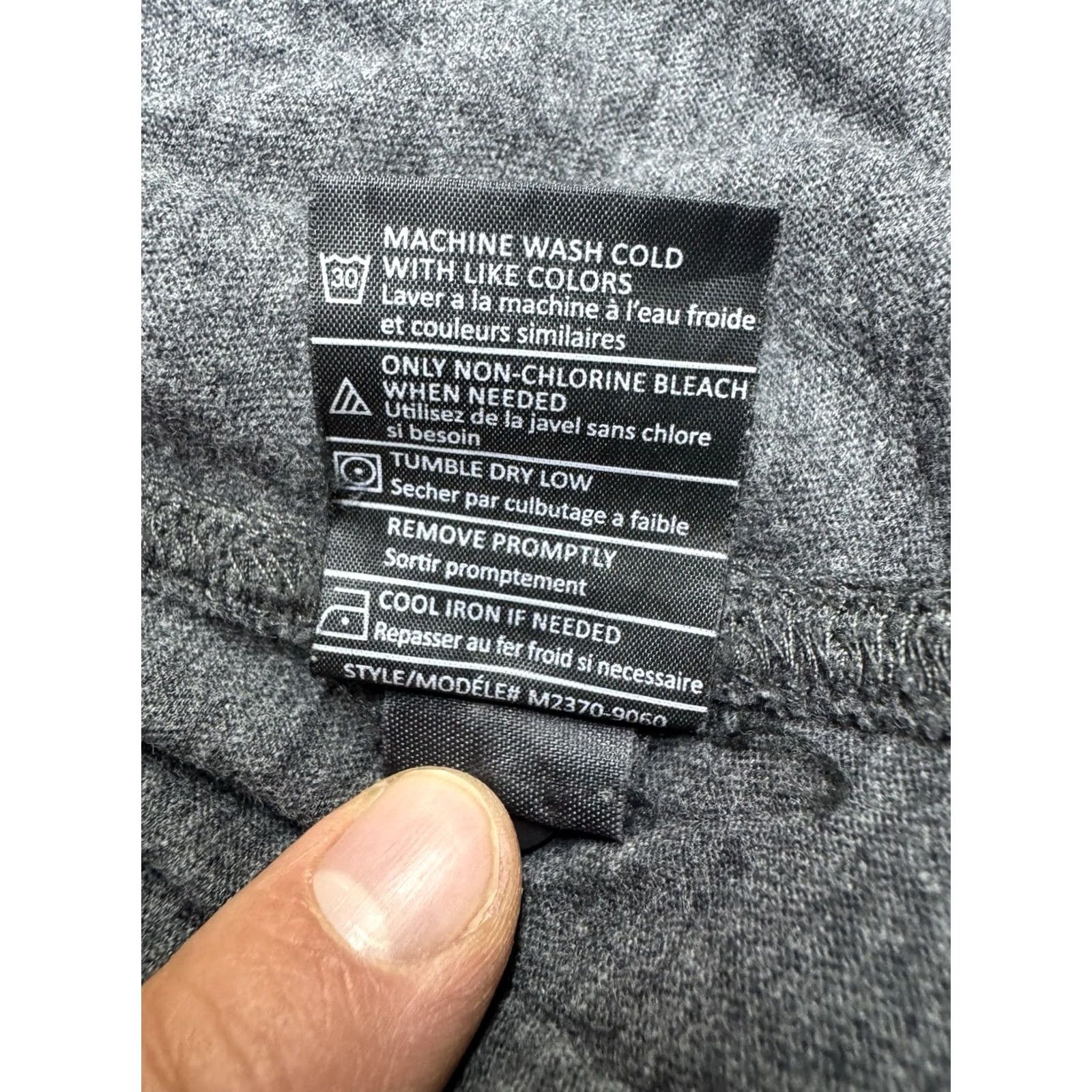 Vince Vince Hoodie Mens XL Gray 100% Cotton Thermal Knit Lightweight Pullover Button Closure Long Sleeve Casual Sportswear Size US XL / EU 56 / 4 - 8 Thumbnail