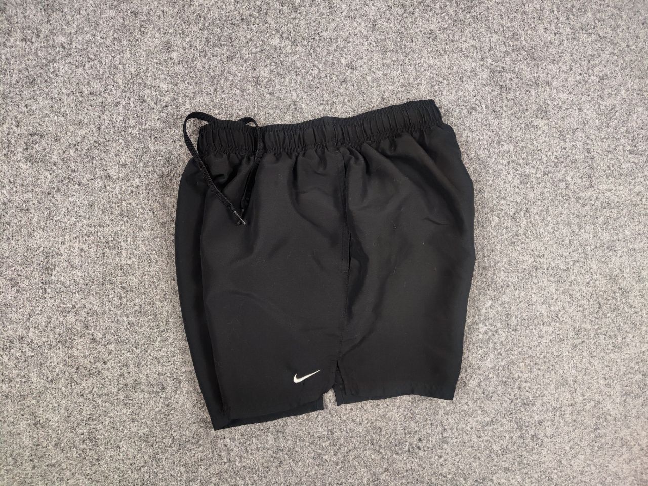 Nike Vintage Nike Swoosh Black Casual Y2K Style Shorts Size US 32 / EU 48 - 12 Thumbnail