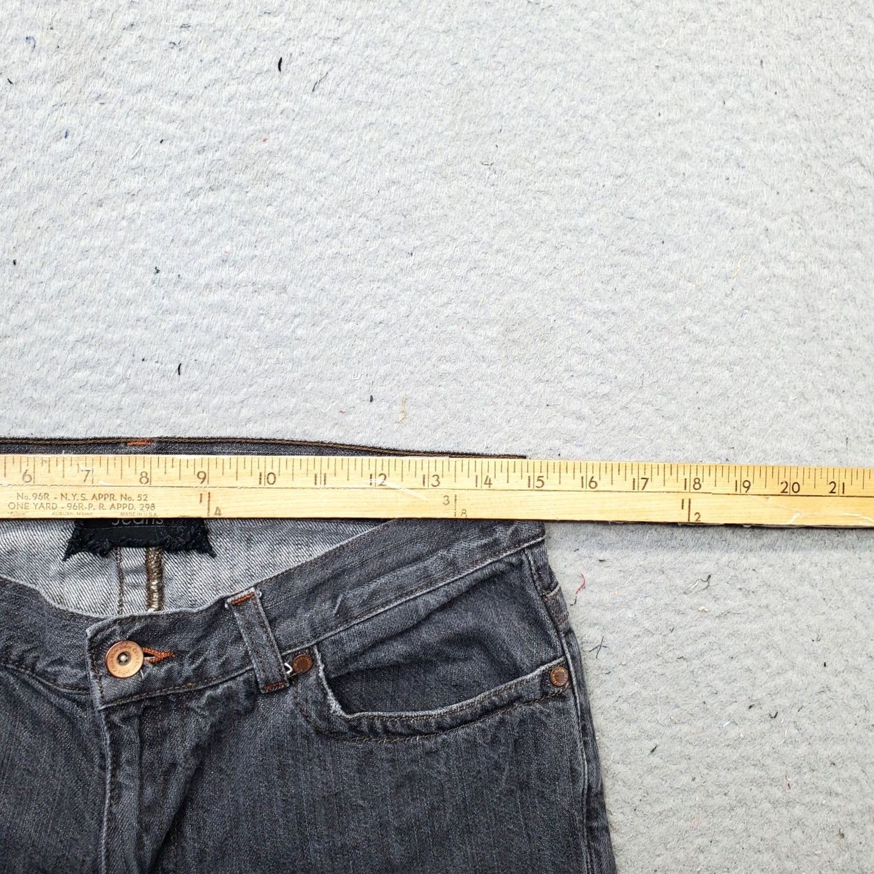 Calvin Klein Calvin Klein Womens Straight Jeans Black Denim Slim Fit 30 Inseam 31.5" 5-Pocket Vintage: No Boho Streetwear Grunge Fashion Size 30" / US 8 / IT 44 - 6 Thumbnail