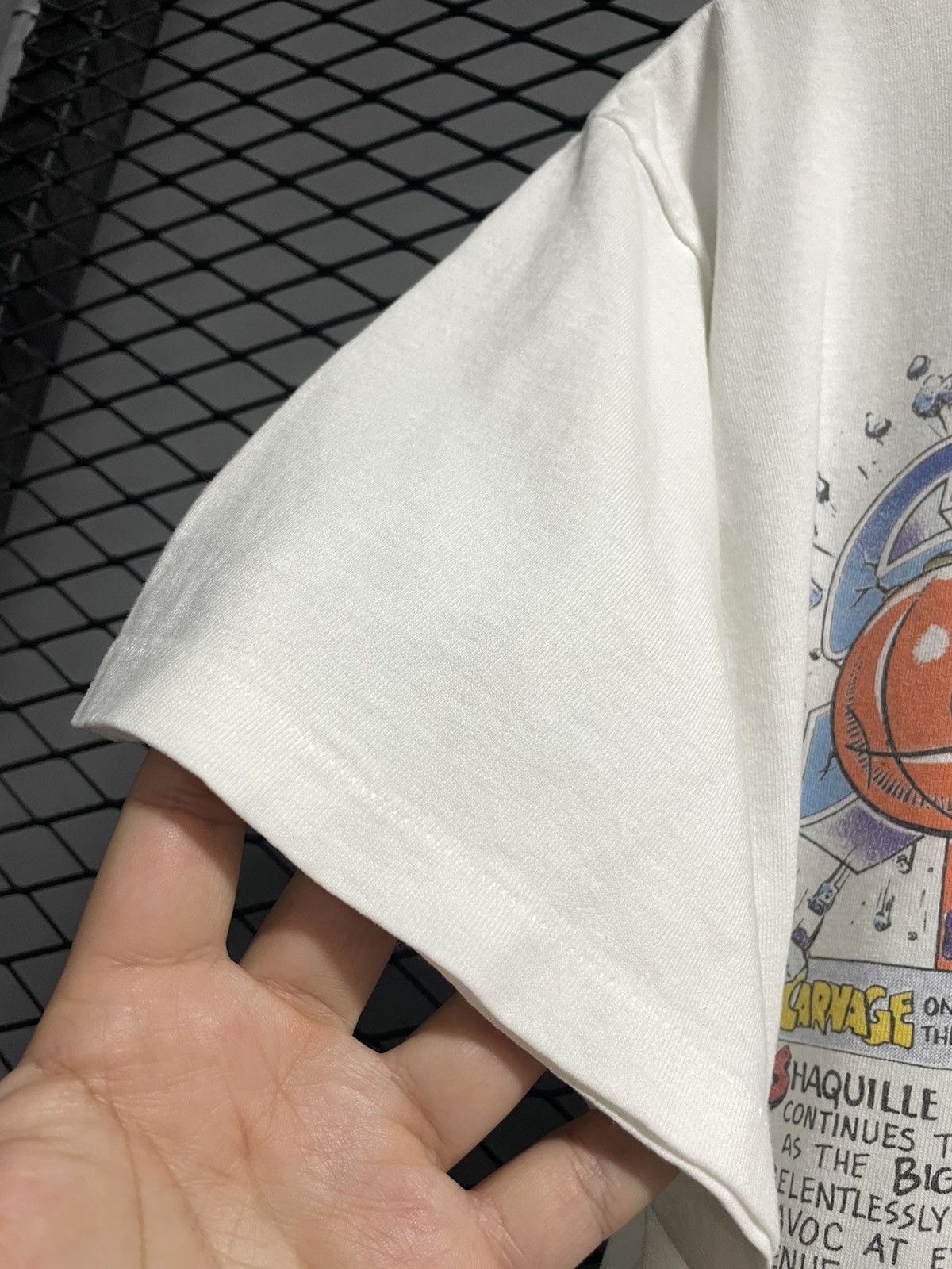 NBA Vintage 90s Shaquille O’neal Orlando Magic Comic T-Shirt. Size US L / EU 52-54 / 3 - 6 Thumbnail
