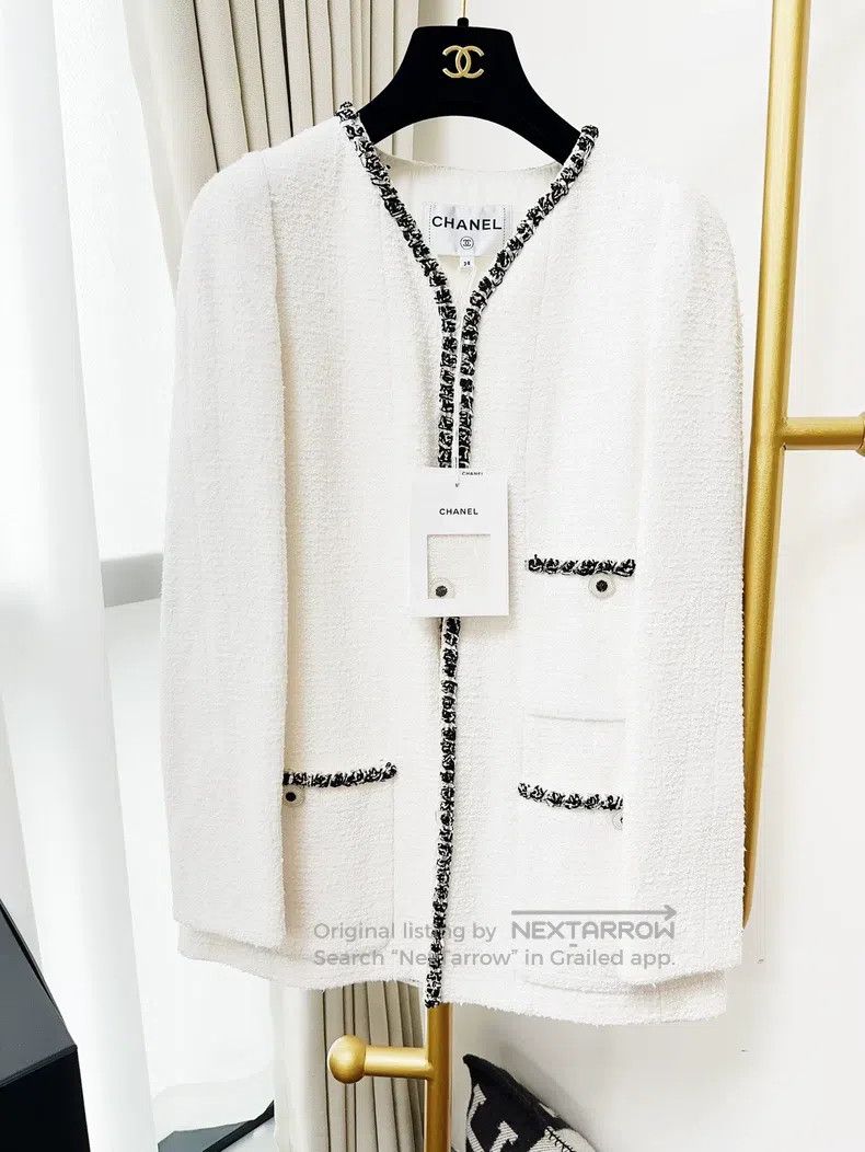 Chanel Chanel 22P spring and summer preview white black-edged lon Size XS / US 0-2 / IT 36-38 - 1 Thumbnail