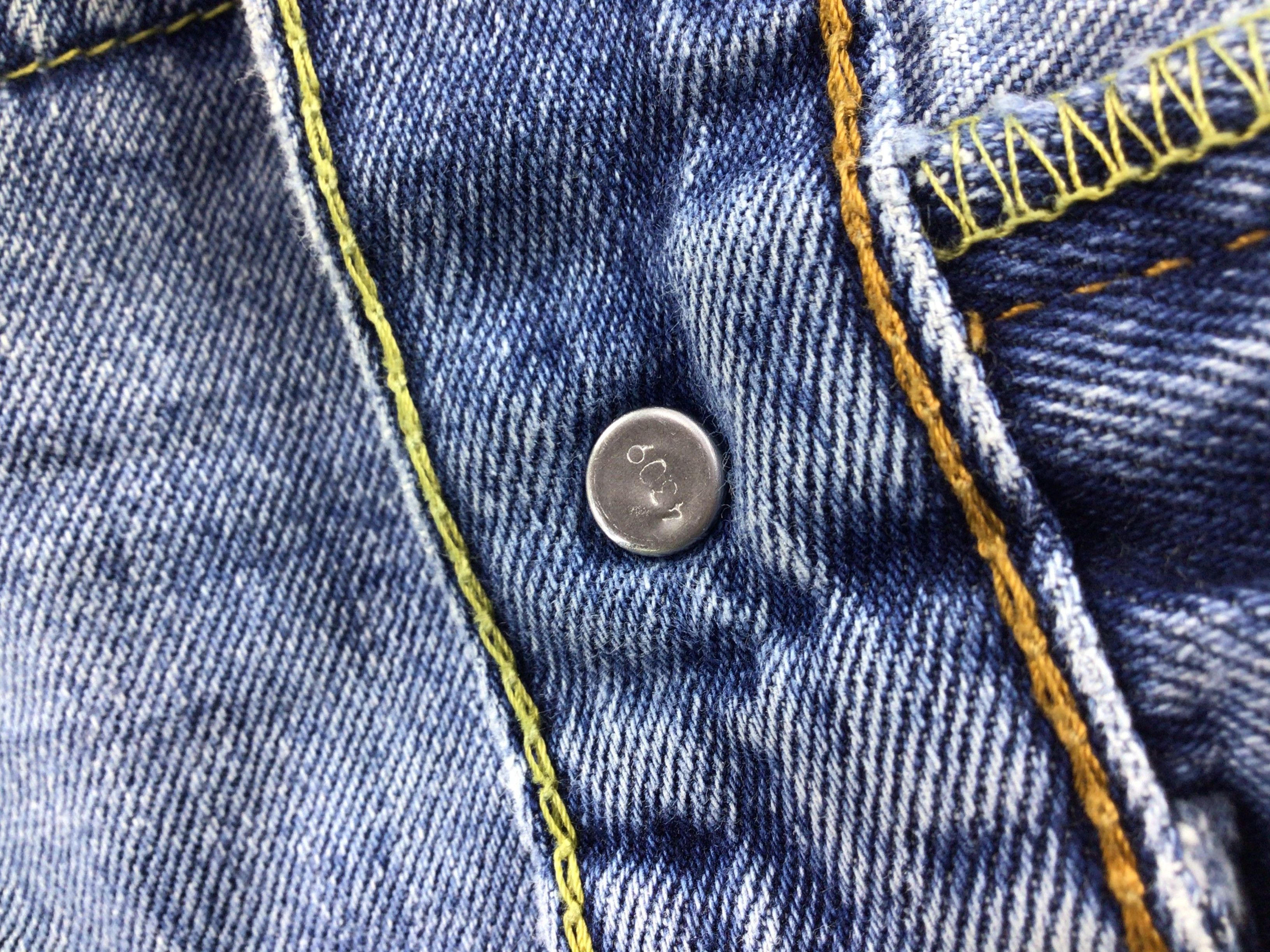 Levi's Vintage Levis 505 Jeans-JM602 Size US 39 - 9 Thumbnail