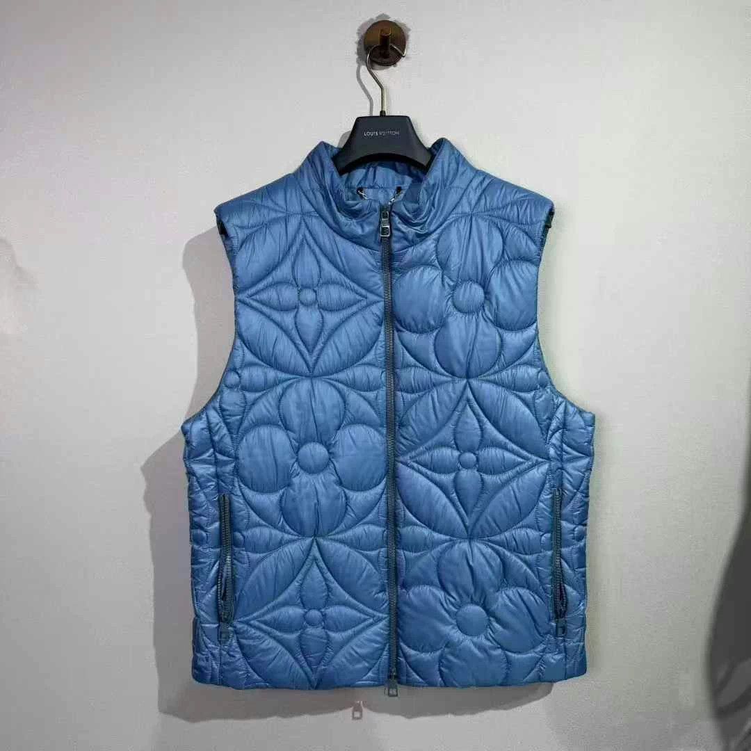 Louis Vuitton LOUIS VUITTON Blue Embossed Monogram Print Cotton Vest Size US L / EU 52-54 / 3 - 1 Thumbnail