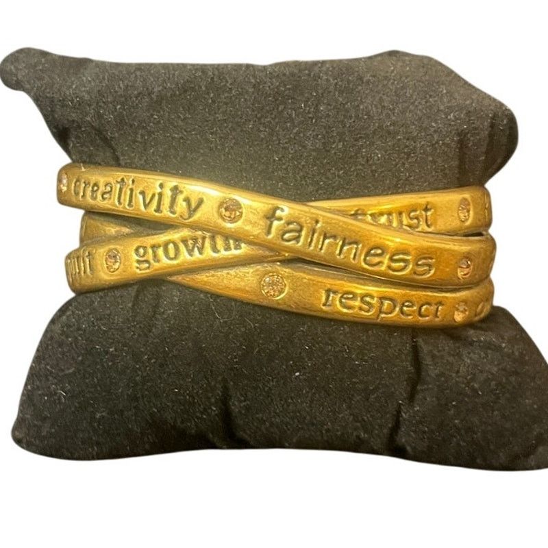 Other Vintage Gold-tone Cuff Bracelet with Crystals Size ONE SIZE - 2 Thumbnail