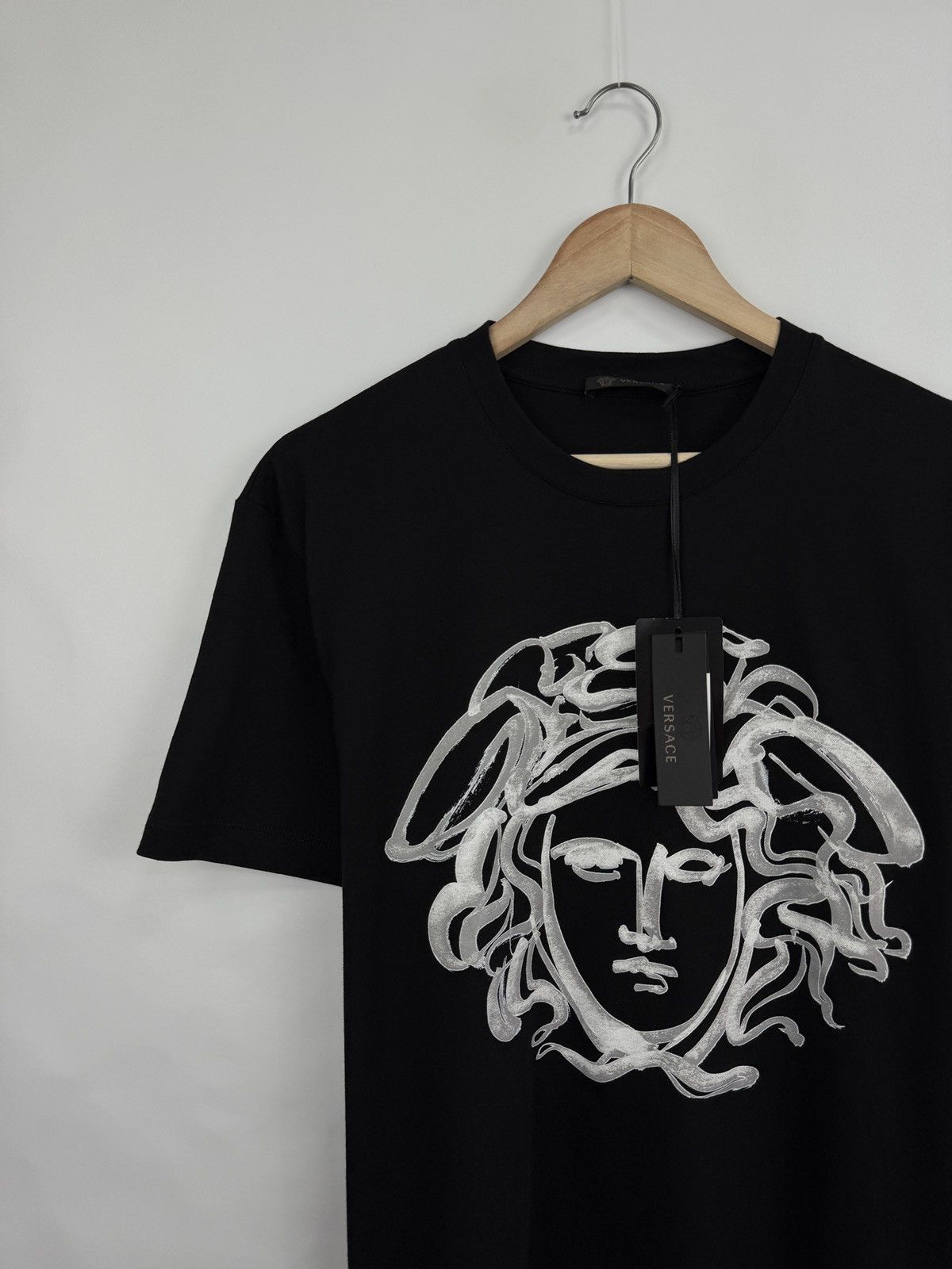 Versace ❗️NEW 🇮🇹 Versace Medusa Art T-Shirt Made in Italy Rare Y2K Size US L / EU 52-54 / 3 - 4 Thumbnail