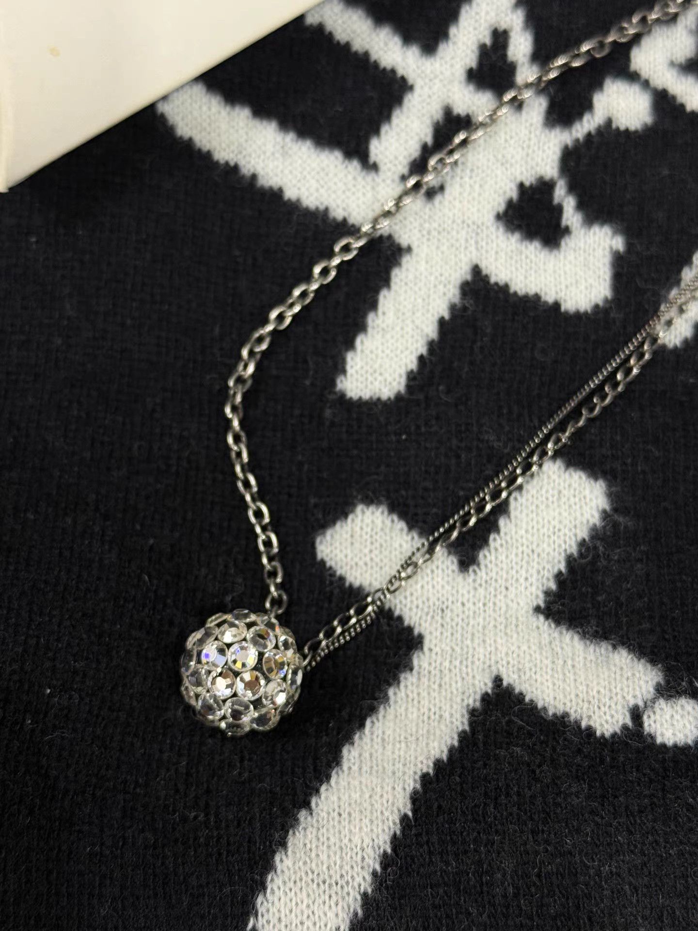 Undercover UNDERCOVER Triple Diamond Disco Ball Necklace K20 Size ONE SIZE - 8 Thumbnail