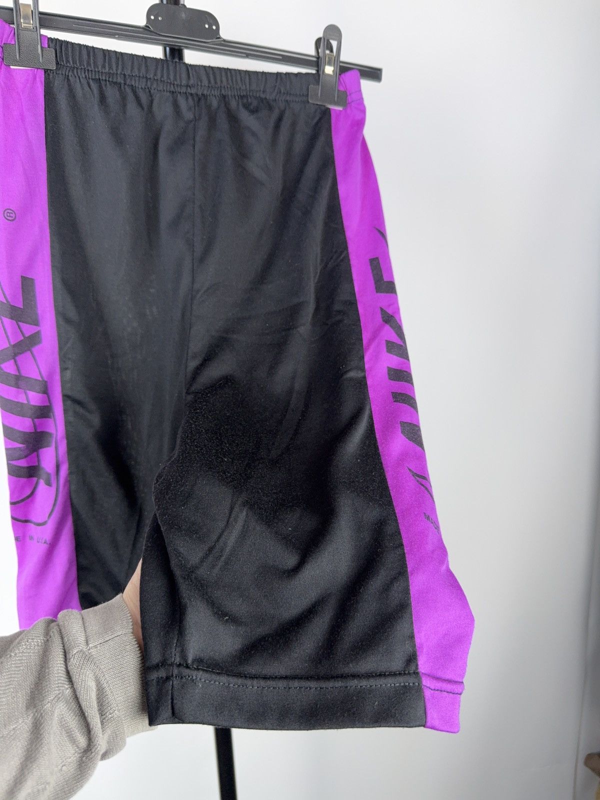 Nike × Vintage Vintage Nike Made in USA Big Logo Bike Shorts Thermo Size S Size US 30 / EU 46 - 5 Thumbnail
