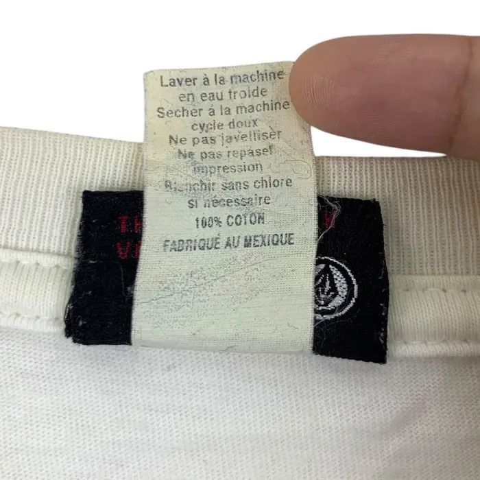 Volcom Vintage VOLCOM STONE Revolution Is Imminent Tee Shirt Size US M / EU 48-50 / 2 - 7 Thumbnail