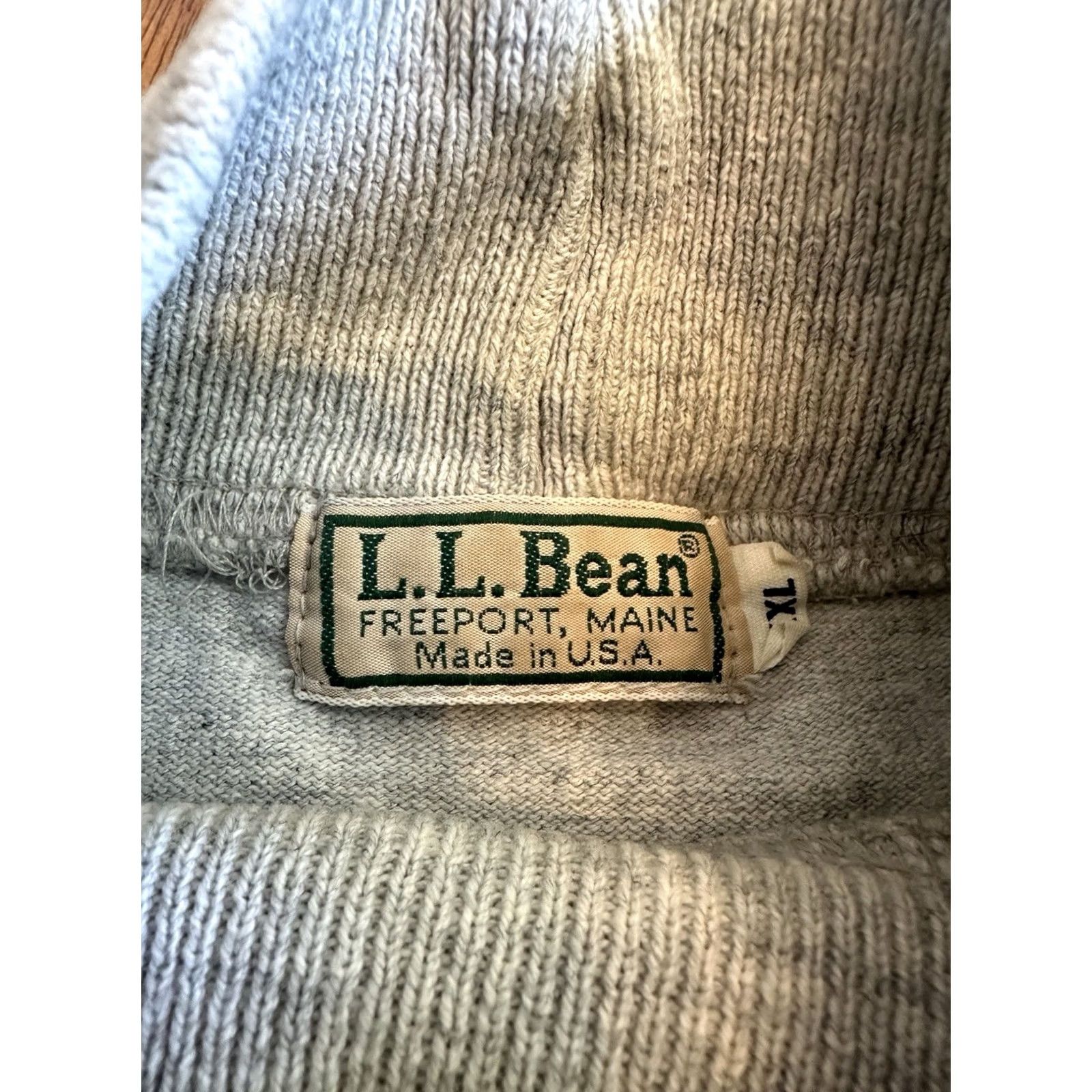 Vintage VINTAGE LL Bean Sweatshirt XL Blank Gray Mock Neck 80s Freeport Maine Mens Size US XL / EU 56 / 4 - 4 Thumbnail