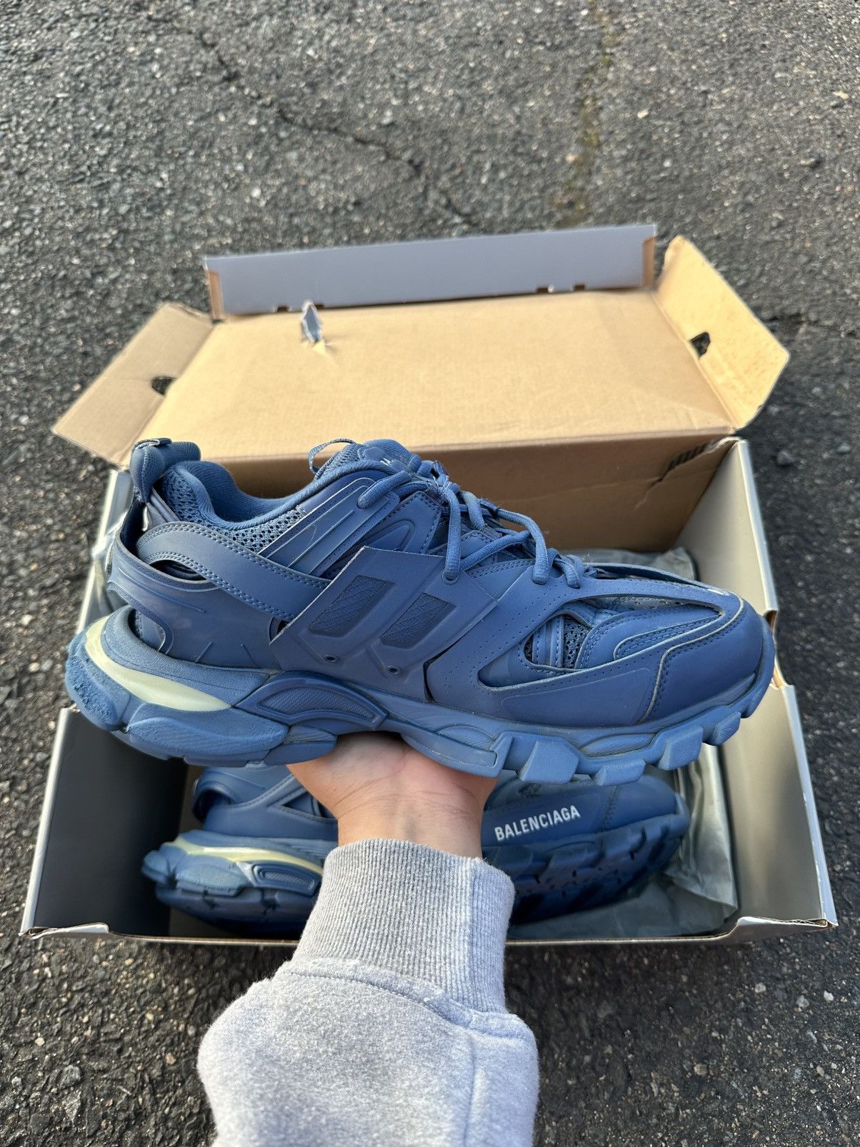 Balenciaga Balenciaga LED Marina Blue Size US 11 / EU 44 - 9 Thumbnail