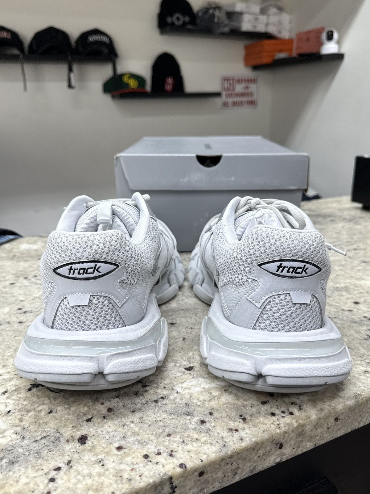 Balenciaga Balenciaga White Runners Size US 13 / EU 46 - 4 Thumbnail