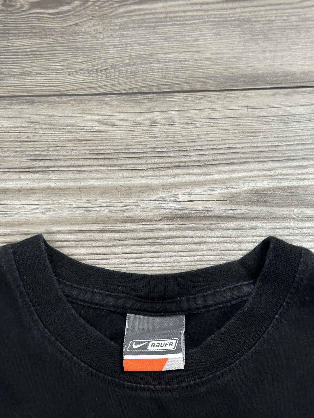 Nike Vintage Y2K Nike Bauer Hockey Puck Bunnies Funny T Shirt Size US M / EU 48-50 / 2 - 5 Thumbnail