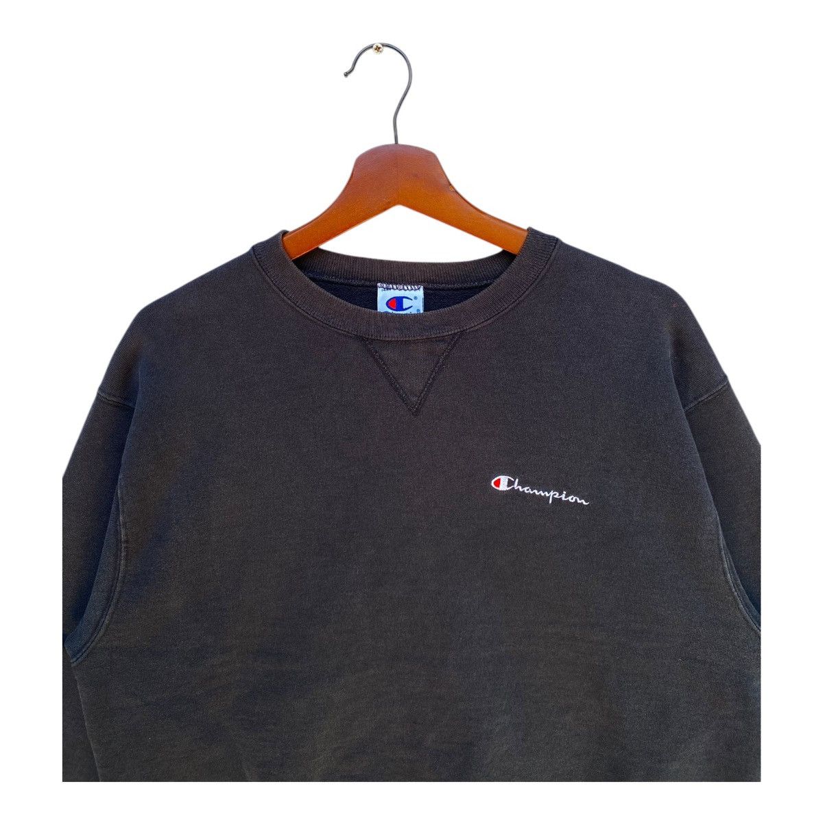 Champion Vintage Champion Sweatshirt Made In USA Crewneck Sun Faded Size US L / EU 52-54 / 3 - 2 Thumbnail