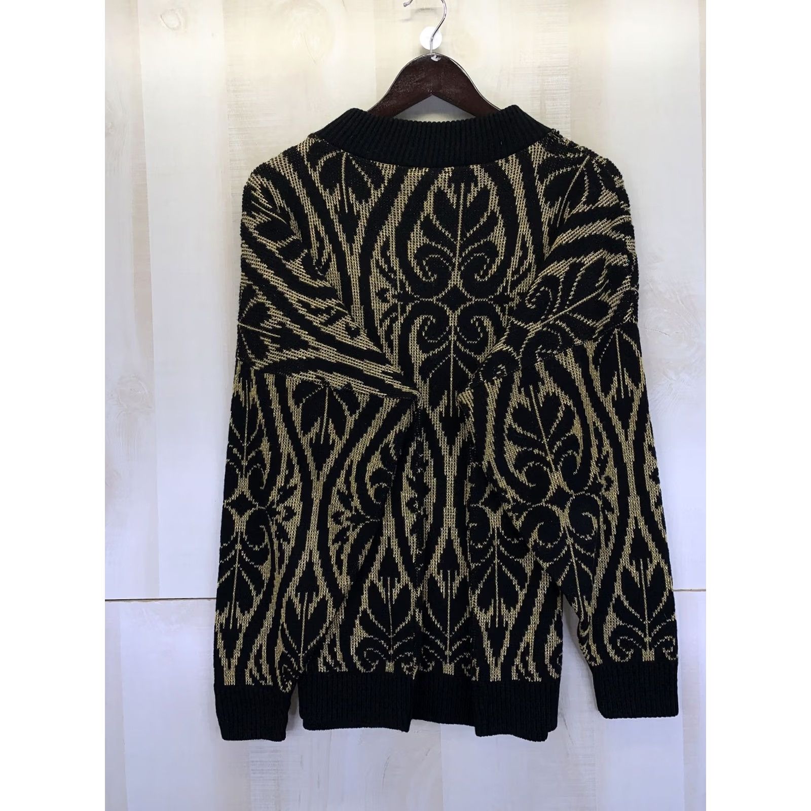 Vintage VINTAGE Fortune Knits Womens Black Glitter Gold Thread Sweater-8441 Size XXL / US 16-18 / IT 52-54 - 5 Thumbnail