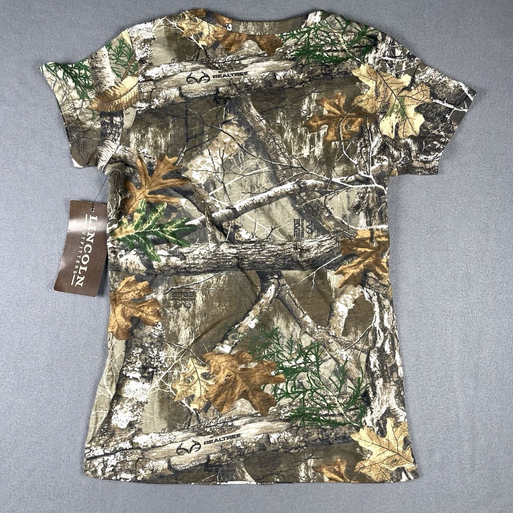 Realtree VINTAGE Lincoln Outfitters Realtree Camo V-Neck T-Shirt Womens Large Camouflage NWT Size L / US 10 / IT 46 - 4 Thumbnail