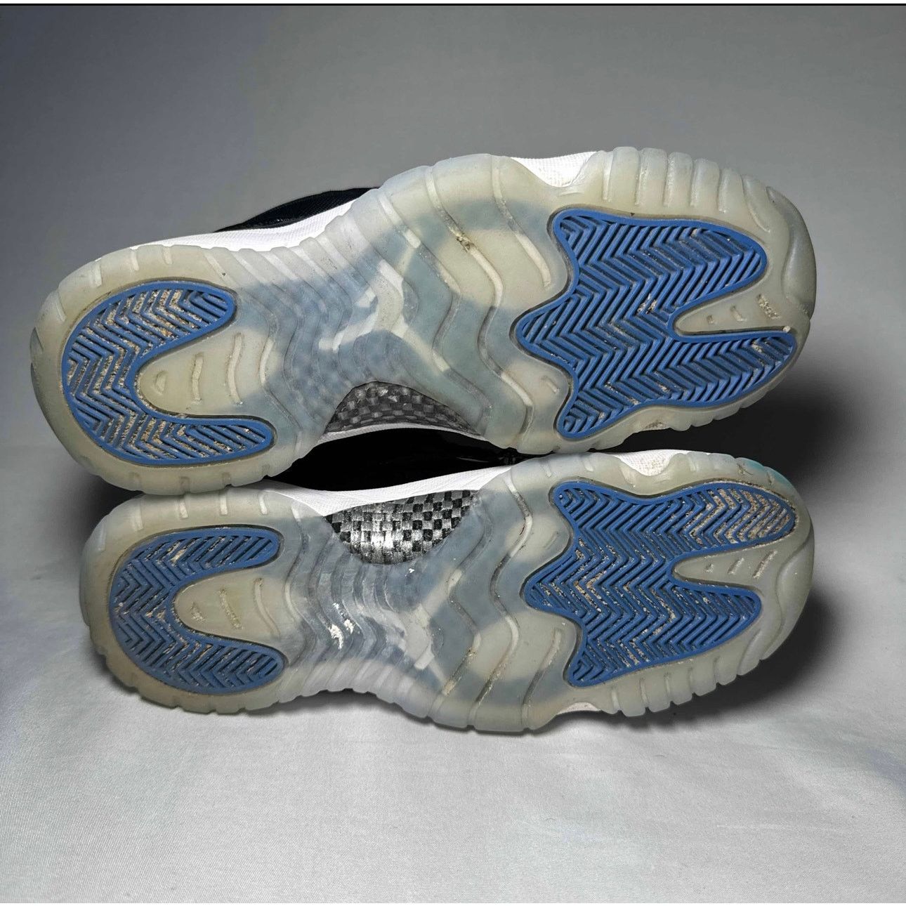 Jordan Brand × Nike Size 6.5 - Air Jordan 11 Retro Low GS Space Jam Men's Shoes Size US 6.5 / EU 39-40 - 6 Thumbnail