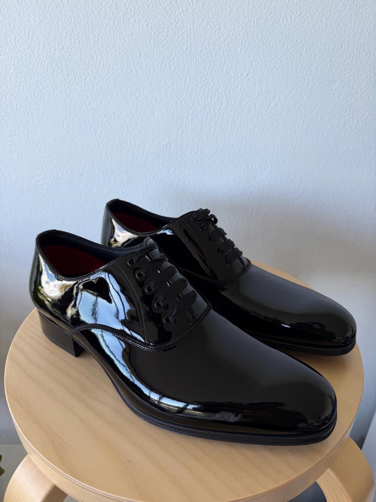 Tom Ford new Tom Ford mens patent leather edgar lace up shoes black 9 Size US 10 / EU 43 - 1 Thumbnail