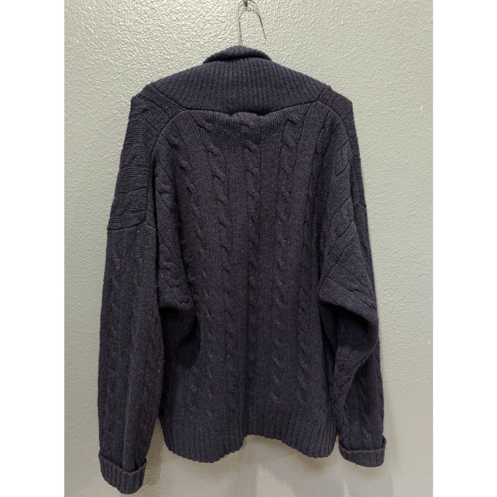 Eddie Bauer VINTAGE Eddie Bauer Wool Cable-Knit Cardigan Sweater L Blue 90s Mens Men’s Wool Camper Size US L / EU 52-54 / 3 - 6 Thumbnail