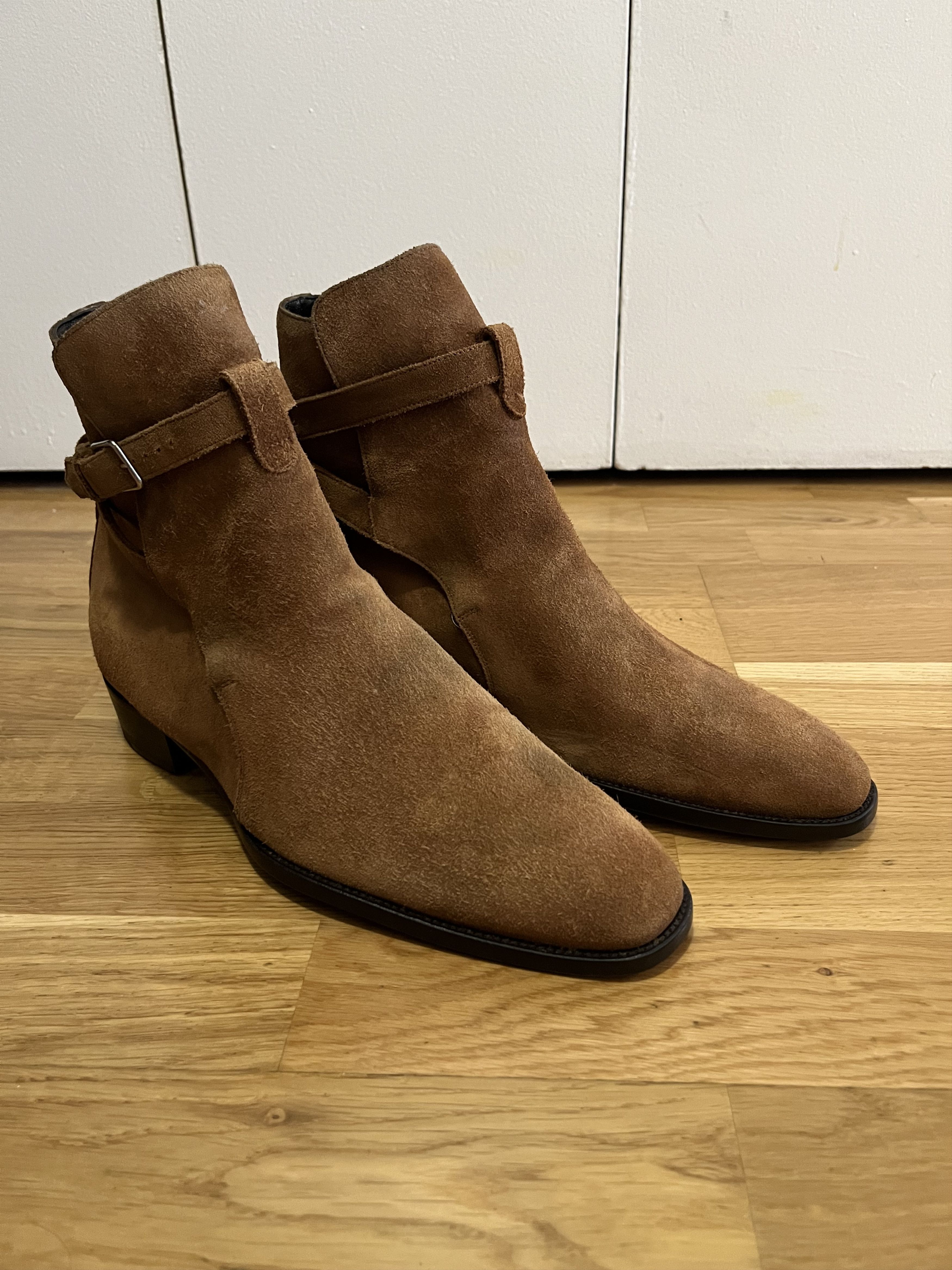 Saint Laurent Paris エディ ジョードプルブーツ Saint Laurent Paris Saint Laurent Wyatt Jodhpur Suede Boots Hedi