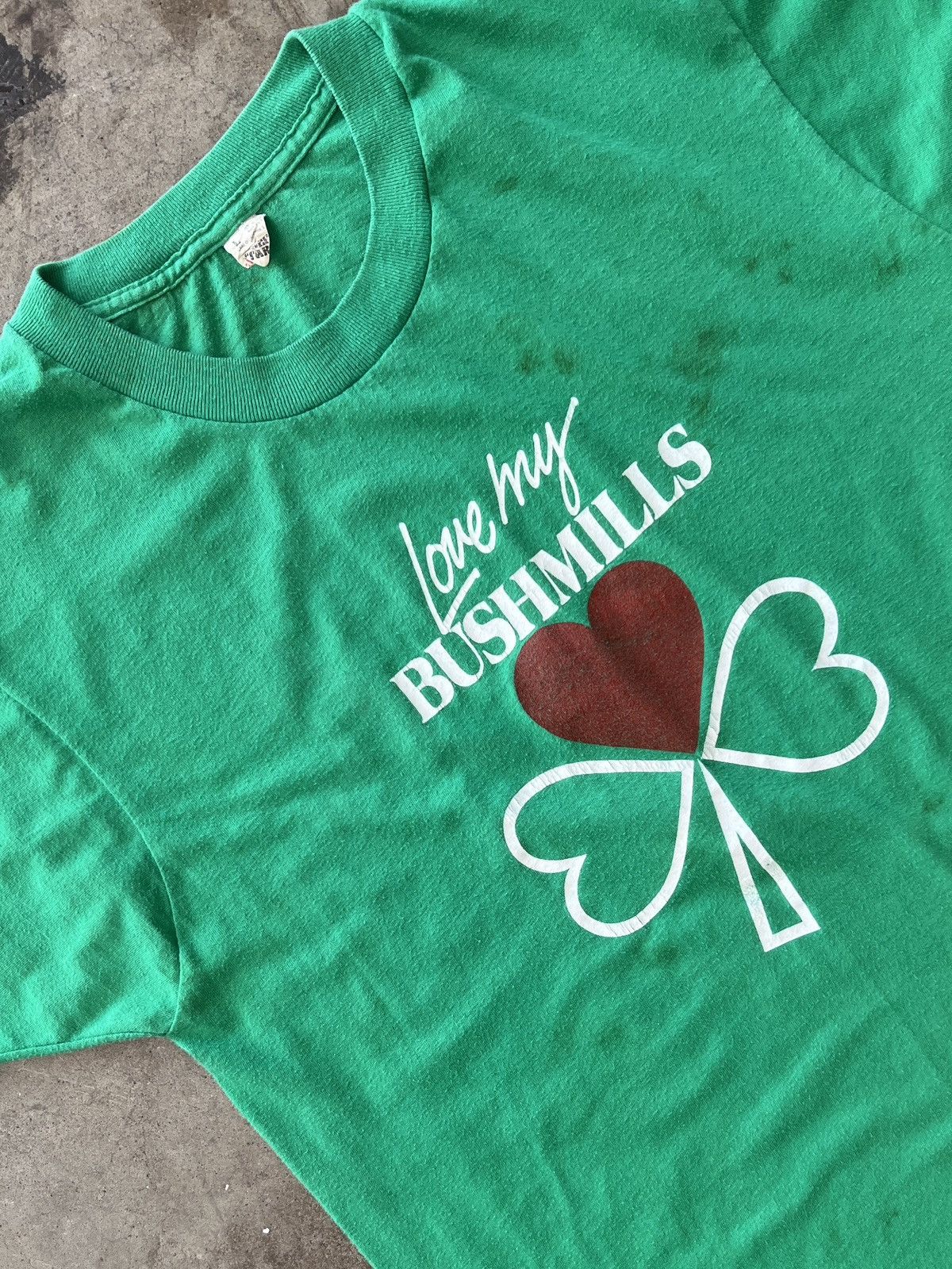Vintage Vintage St. Patricks Day Bushmills Single Stitch Tee Medium Size US M / EU 48-50 / 2 - 1 Thumbnail