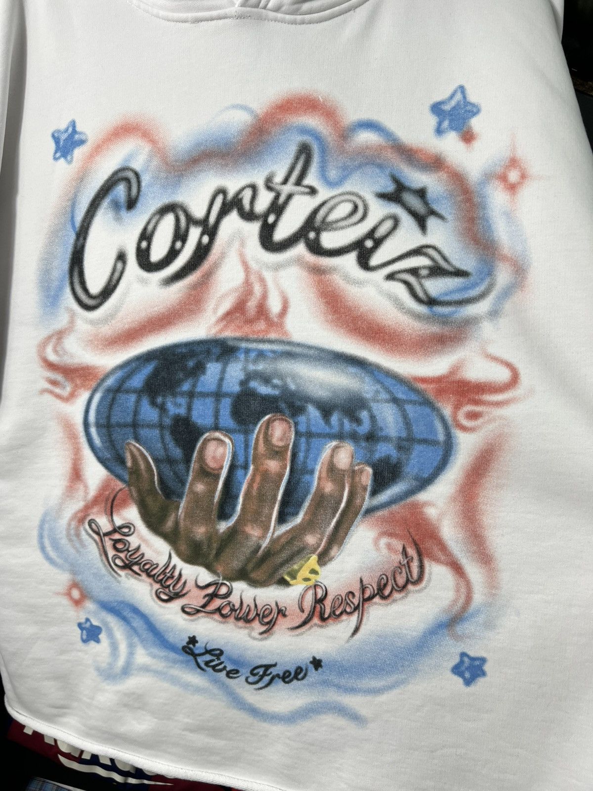 Corteiz Corteiz x Barriers Hoodie White Size XL Airbrush Graphic Size US XL / EU 56 / 4 - 7 Thumbnail