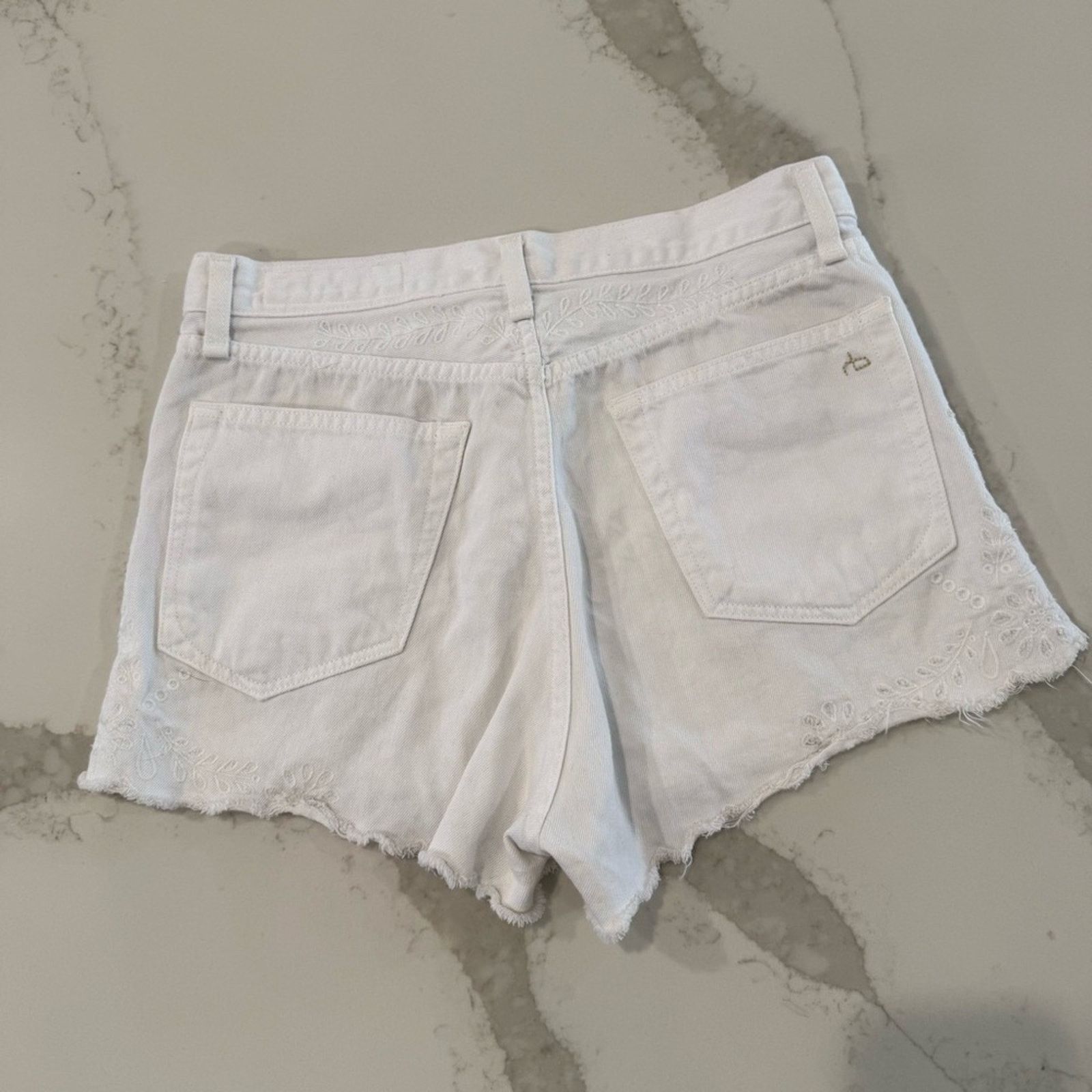 Rag & Bone Rag & Bone Denim Justine Shorts Floral Embroidered Womens 28 Size 28" / US 6 / IT 42 - 7 Thumbnail