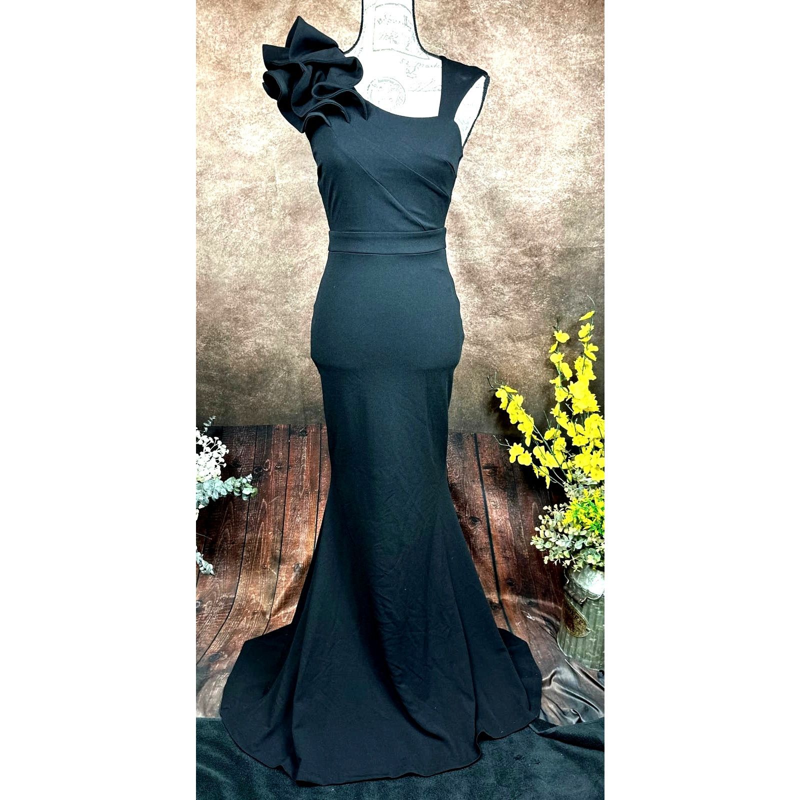 Other LuLu's Lucette Black Sleeveless Ruffled Mermaid Gown XS Size XS / US 0-2 / IT 36-38 - 2 Thumbnail