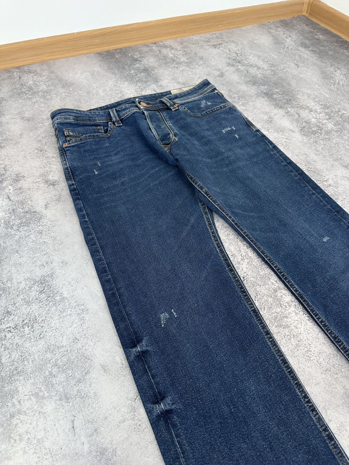 Diesel Vintage Diesel Avant Garde Designer Straight Larkee Jeans Size US 32 / EU 48 - 10 Thumbnail