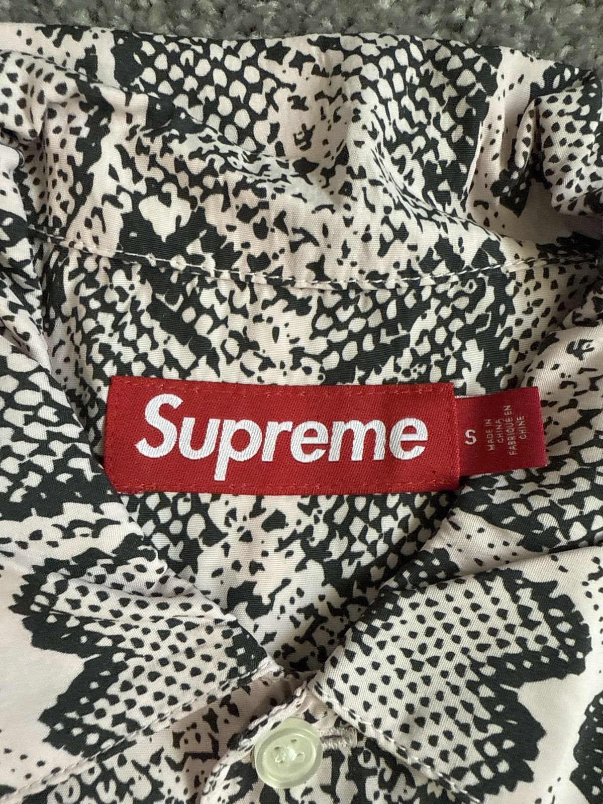 Supreme Supreme snake s/s shirt Size US S / EU 44-46 / 1 - 6 Thumbnail