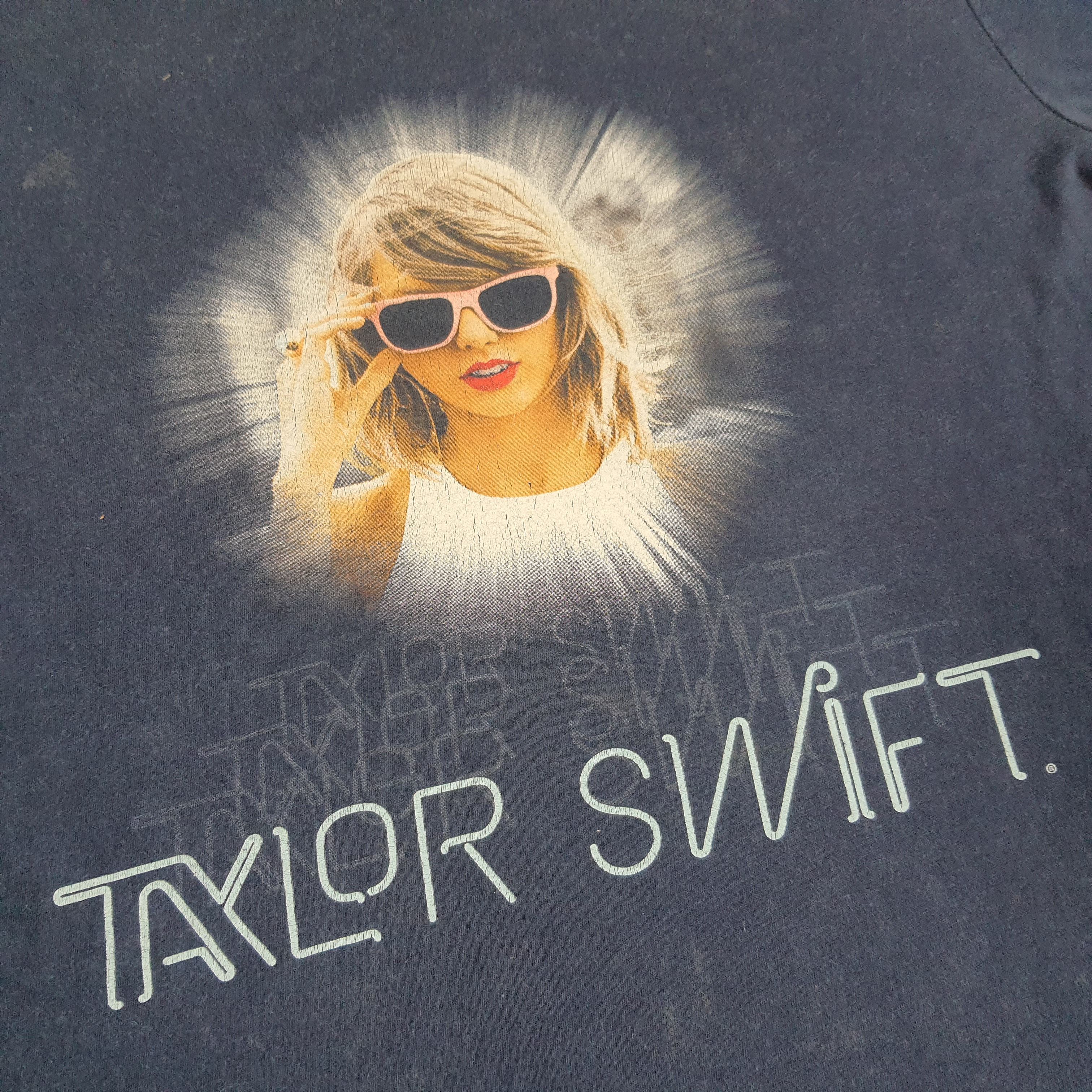 Band Tees × Vintage Vintage Taylor Swift World Tour The 1989 T-shirt Size US M / EU 48-50 / 2 - 2 Thumbnail