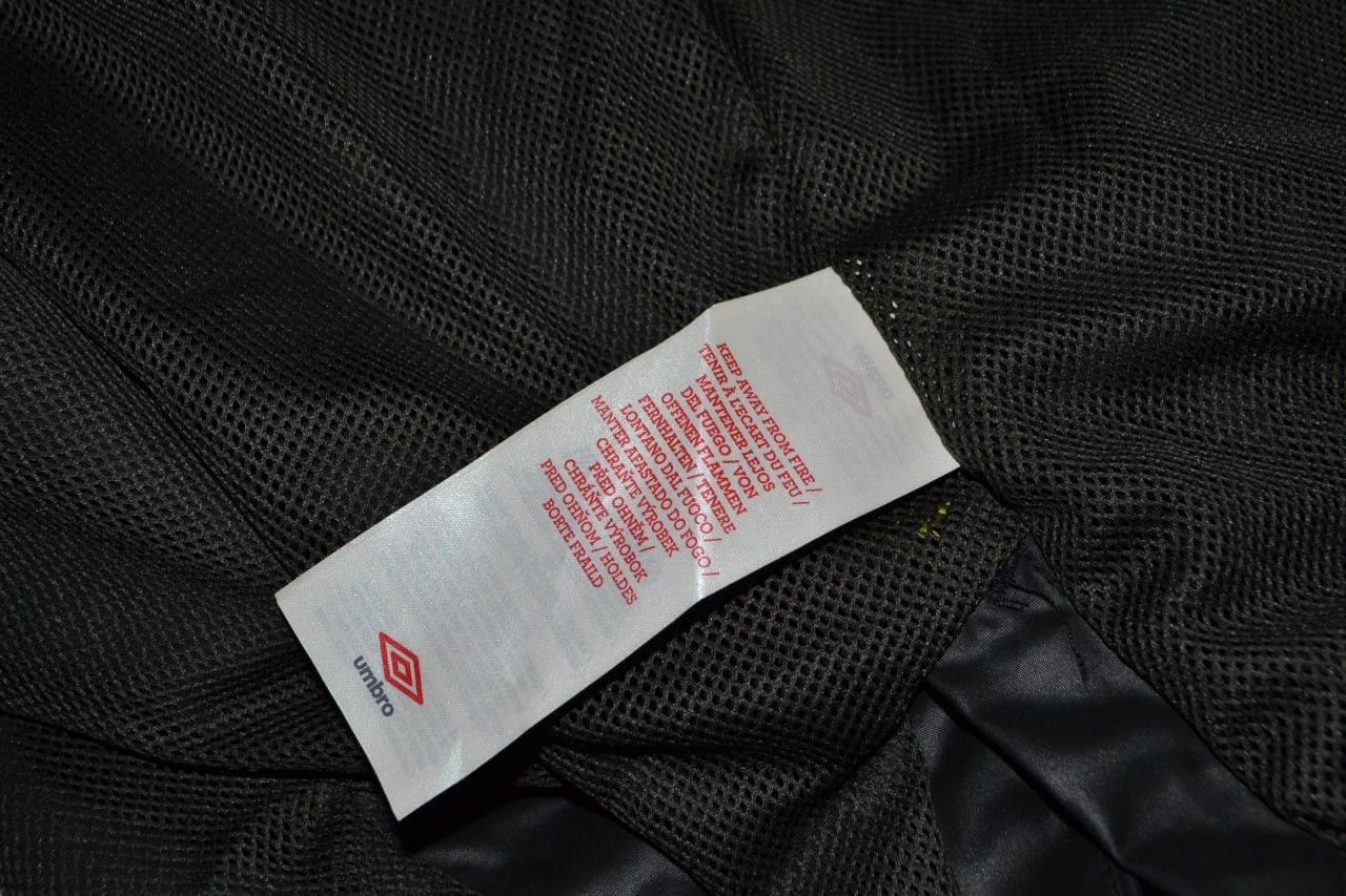 Umbro Tailored By Umbro Jacket Windbreaker Rain Hooded Size US L / EU 52-54 / 3 - 22 Thumbnail