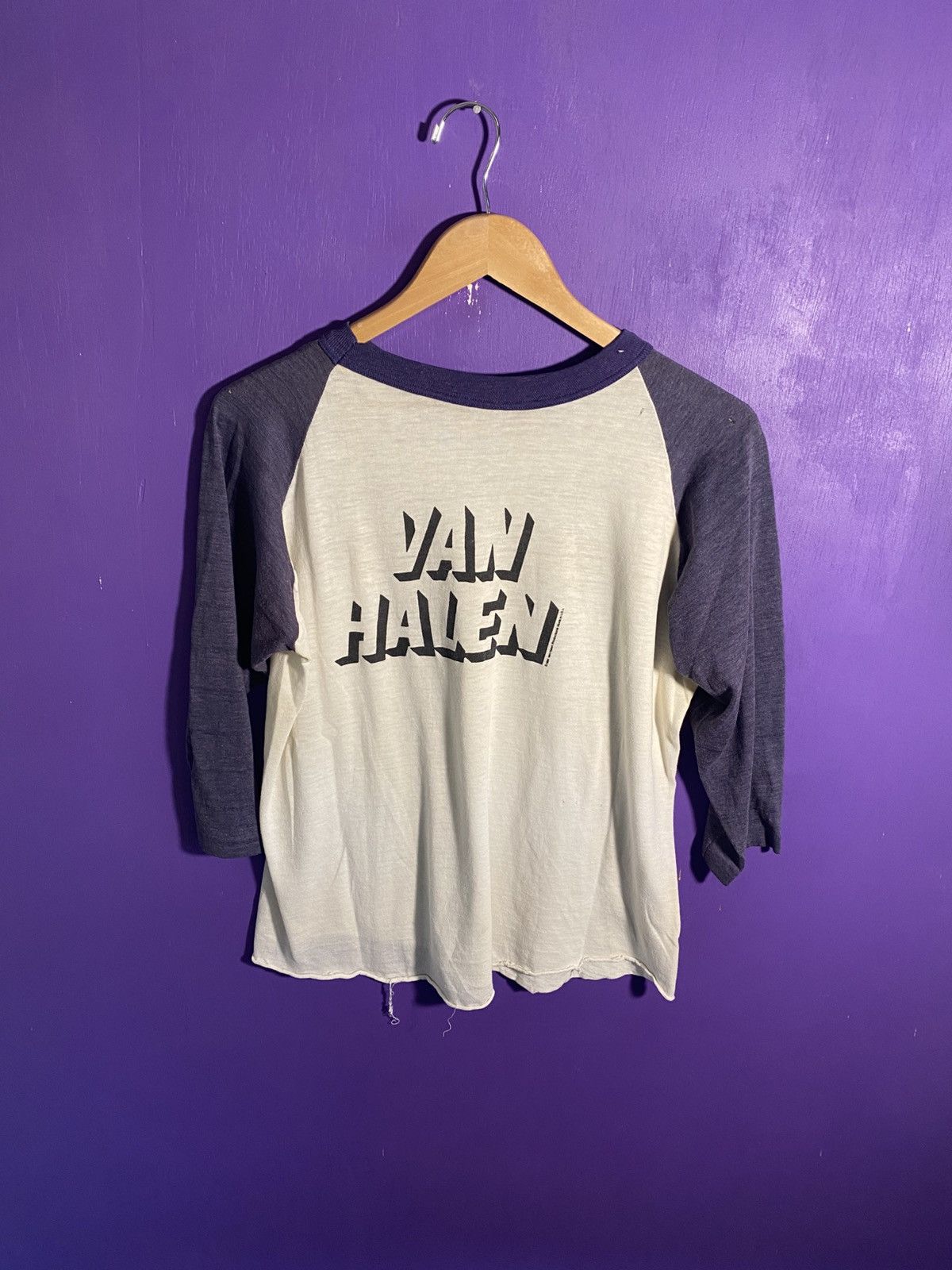 Band Tees × Vintage Vintage 1980 Van Halen invasion tour raglan t-shirt Size US M / EU 48-50 / 2 - 2 Thumbnail