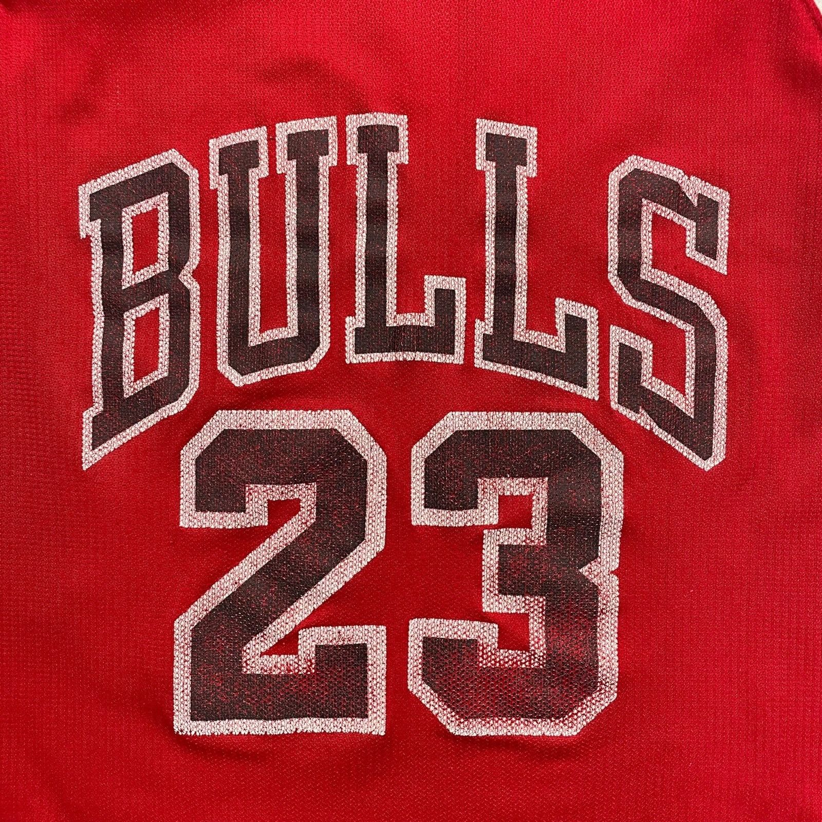 NBA VTG 90s CHICAGO BULLS MICHAEL JORDAN #23 CHAMPION JERSEY 48 Size US XL / EU 56 / 4 - 8 Thumbnail