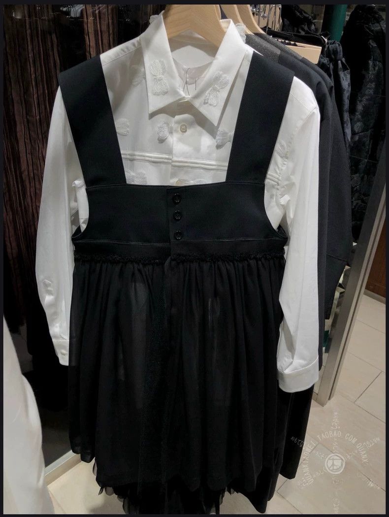 Comme des Garcons Comme Des Garcons Three-dimensional bow-tie long-sleeve sh Size M / US 6-8 / IT 42-44 - 1 Thumbnail