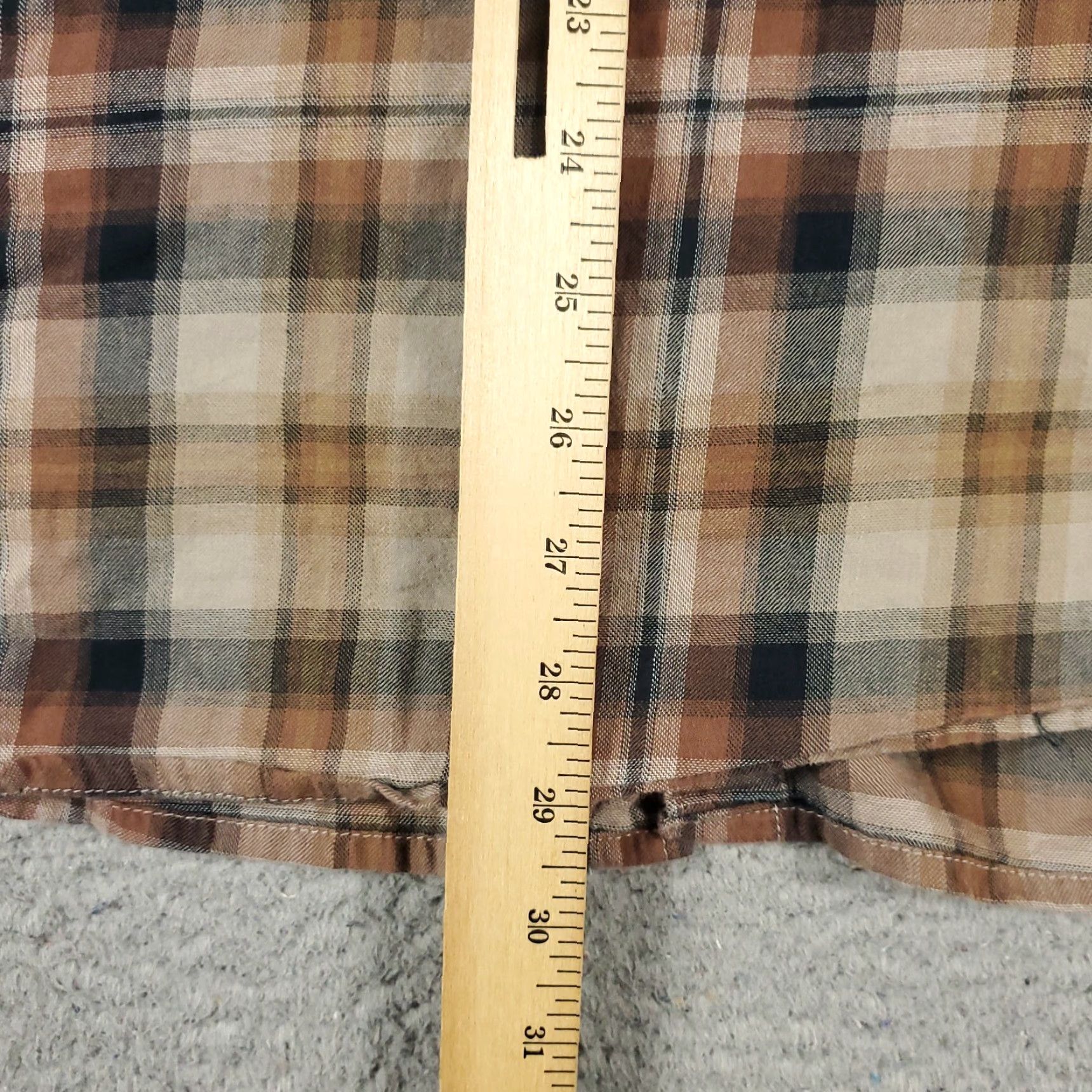 Vintage Columbia Mens Shirt Size L Brown Plaid Button-Up Long Sleeve Casual Dressy Modern Preppy Collected American Classic Size US L / EU 52-54 / 3 - 4 Thumbnail