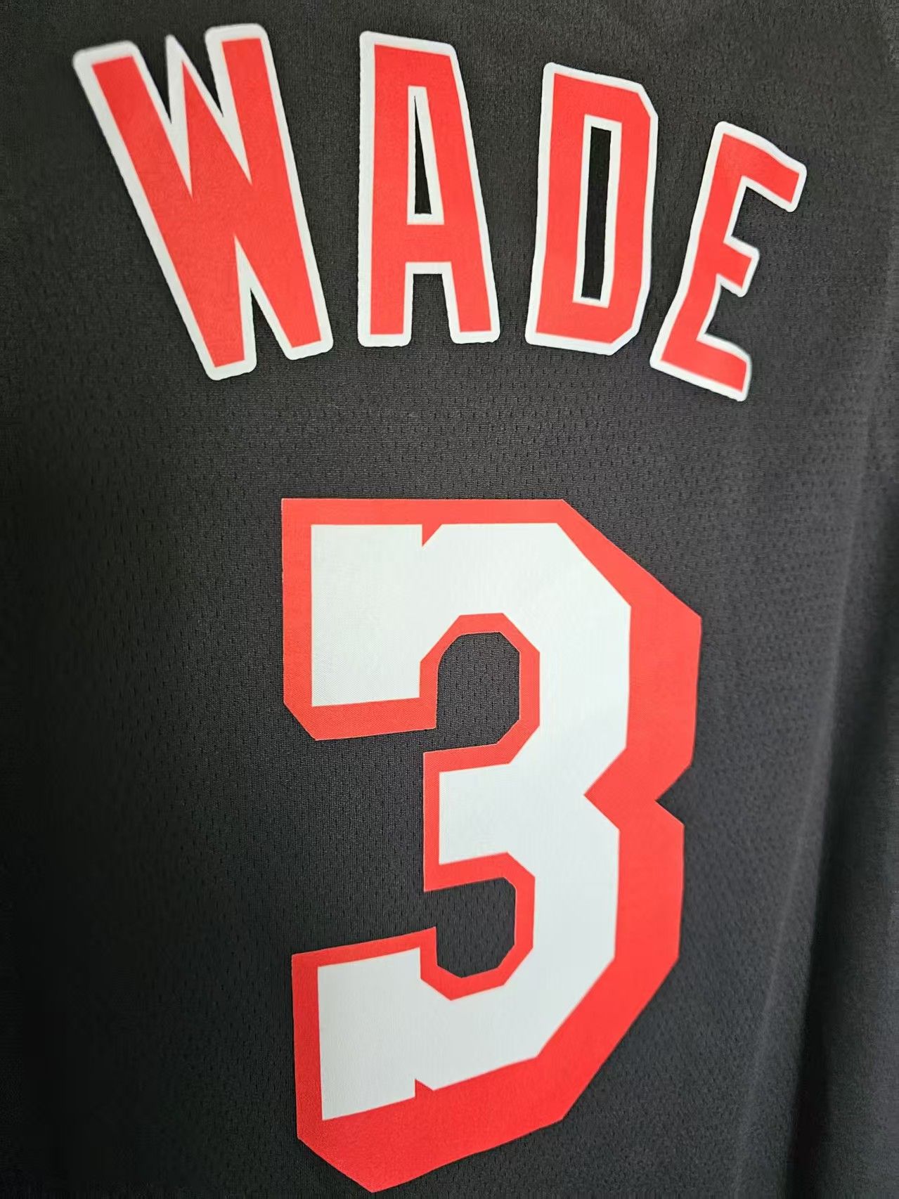 NBA Miami Heat #3 Dwyane Wade Jersey Size US M / EU 48-50 / 2 - 4 Thumbnail