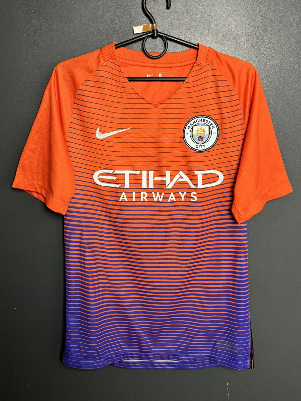 Nike Manchester City 16/17 Third Football Jersey Size US S / EU 44-46 / 1 - 1 Thumbnail