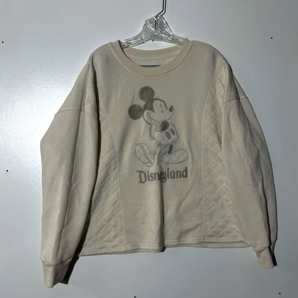 Disney Disney Embroidered Mickey Mouse Cream Crew Neck Pullover Sweater Women's XL Cardigan Gray Crewneck Pullover Disney Crewneck Womens XL Size XL / US 12-14 / IT 48-50 - 2 Thumbnail