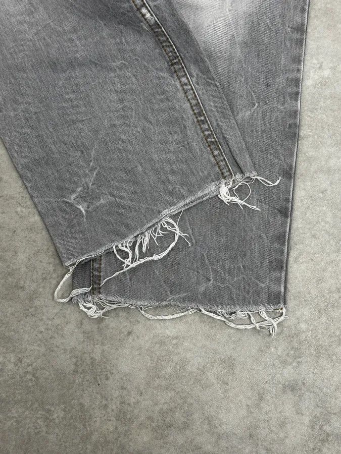 Dolce & Gabbana AW2010 Dolce & Gabbana Distressed Grey Denim Jeans Size 28" / US 6 / IT 42 - 9 Thumbnail