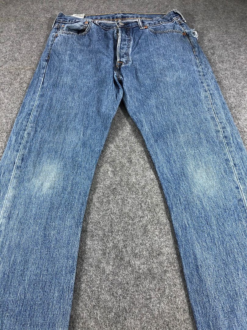 Levi's Vintage Light Wash Levis 501 Jeans-JM779 Size US 34 / EU 50 - 3 Thumbnail
