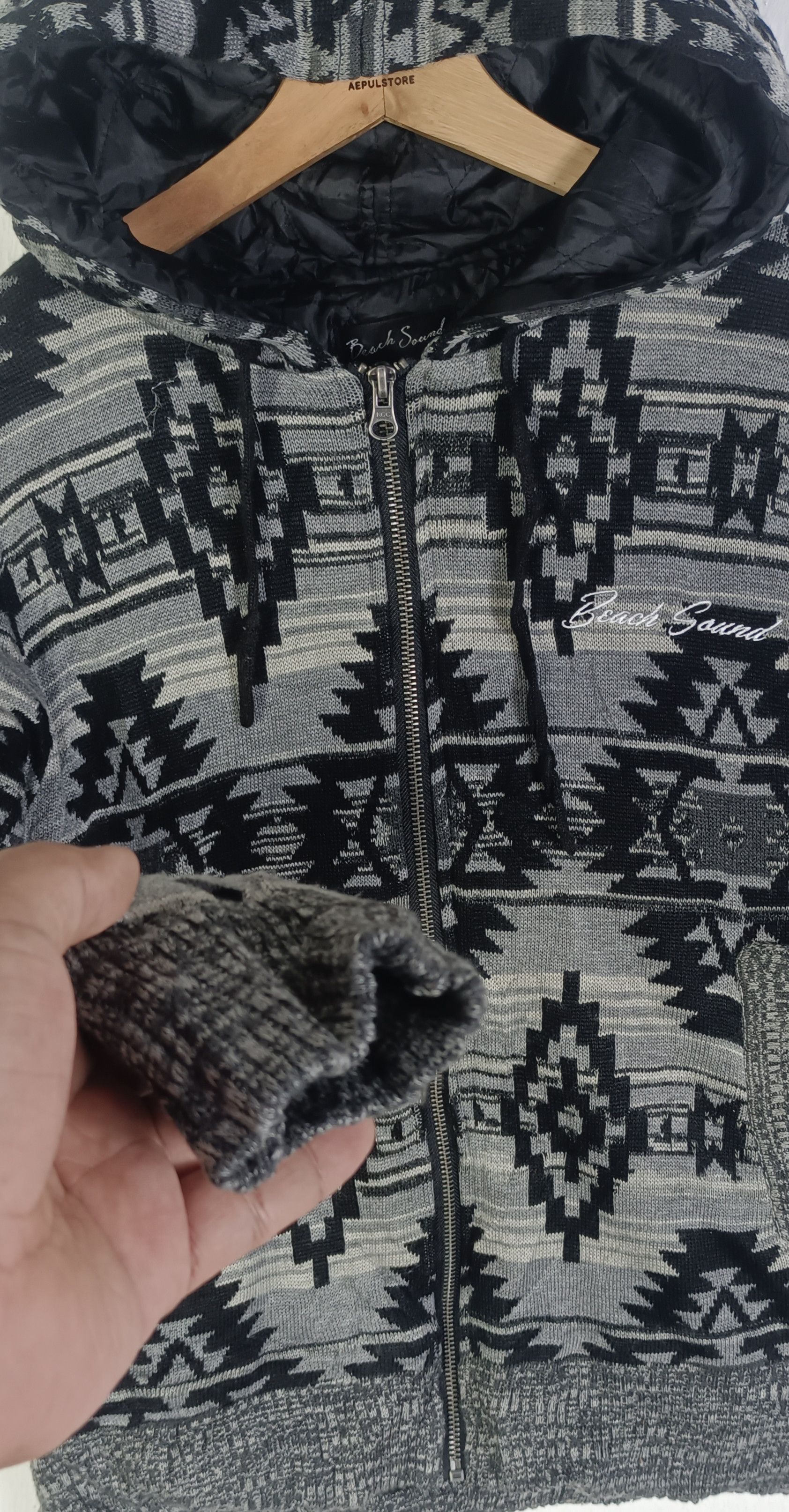 Vintage Beach Sound Surf Puffer Hoodie