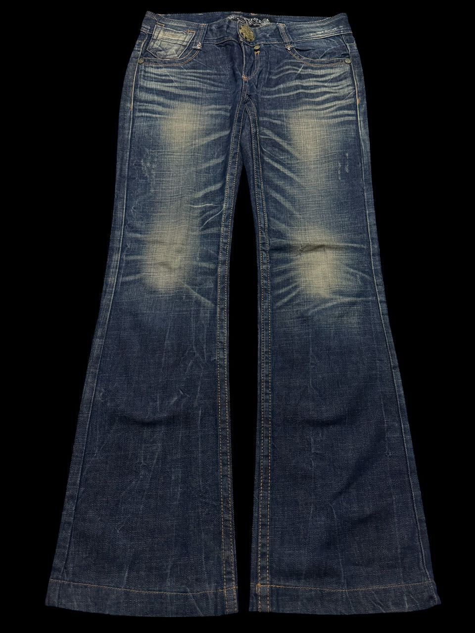 Japanese Brand 💥Insane Flared Red Pepper Butterfly Embroidery Mudwash Jeans Size US 30 / EU 46 - 2 Thumbnail