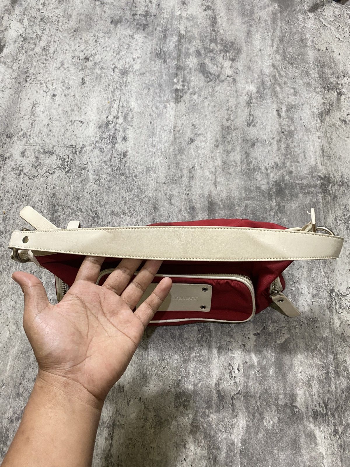 Burberry Burberry Red Nilon Shouder Bag Size ONE SIZE - 5 Thumbnail