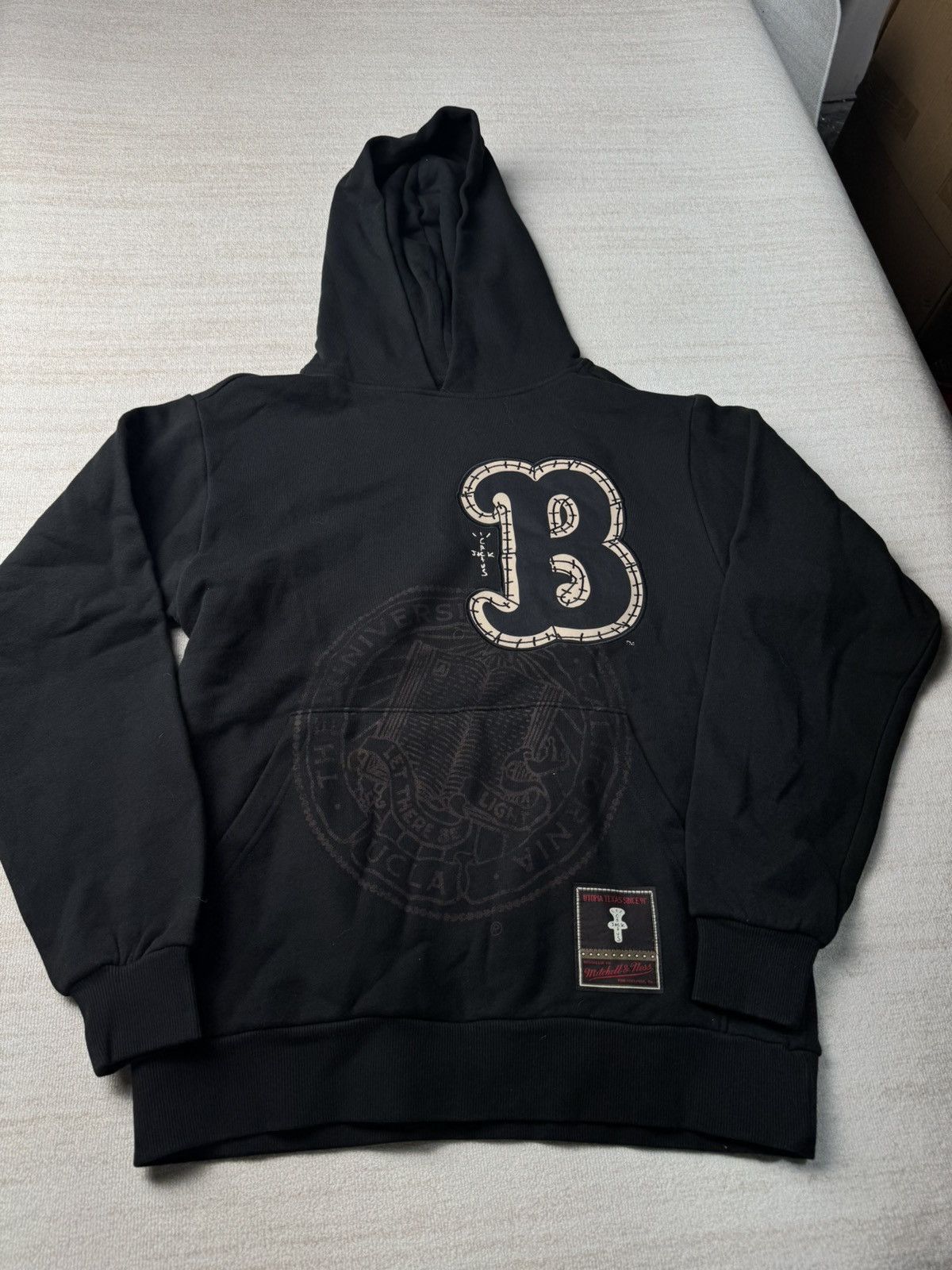 Mitchell & Ness × Travis Scott Ucla bruins hoodie Size US S / EU 44-46 / 1 - 1 Thumbnail
