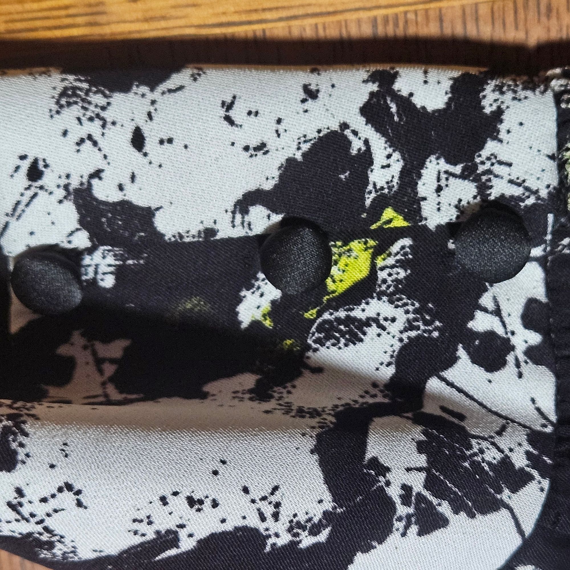 Alice + Olivia Alice + Olivia Women’s LS Blouse Black/Yellow XS Art to Wear Size XS / US 0-2 / IT 36-38 - 12 Thumbnail
