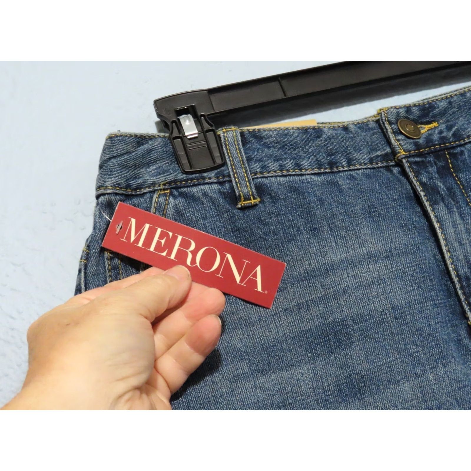 Merona Merona Fit 1 Womens Size 6 Blue Jean High Rise Bermuda Shorts NWT Denim 100% Cotton Blue Womens Menstrual? Size 28" / US 6 / IT 42 - 2 Thumbnail
